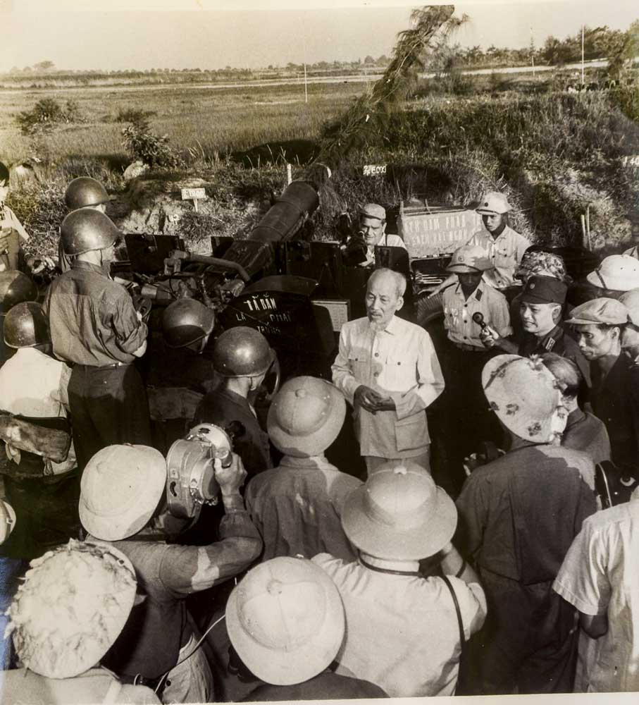 Chủ tịch Hồ Chí Minh